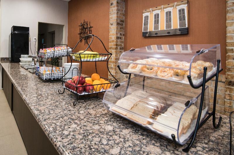 Oyo Hotel Monroe La I-20 Экстерьер фото